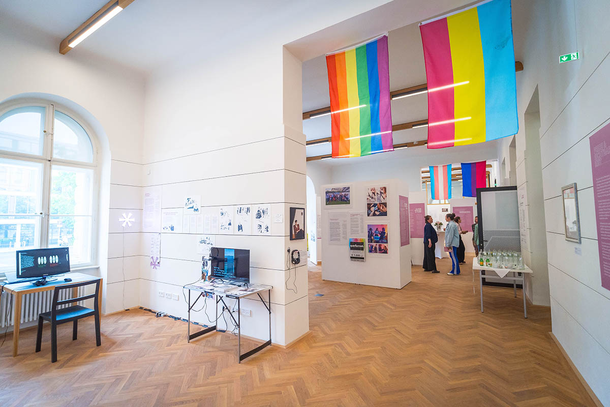 exhibition view: Unsichtbar? Unaufhaltsam! Queere Geschichte(n) zwischen Verfolgung, Widerstand und Sichtbarkeit in Kärnten und der Alpen-Adria-Region. Photo: DerSchindler.at