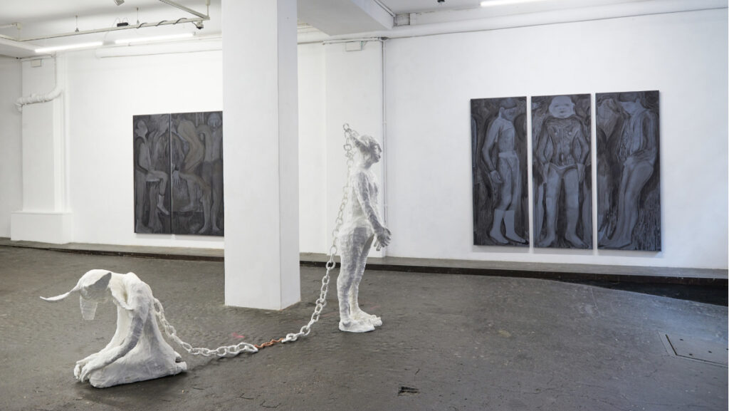 exhibition view. Eliza Wagener & Anna Bochkova – Die Sprache der Vögel. Westwerk, Hamburg. photos: Florent Jalon