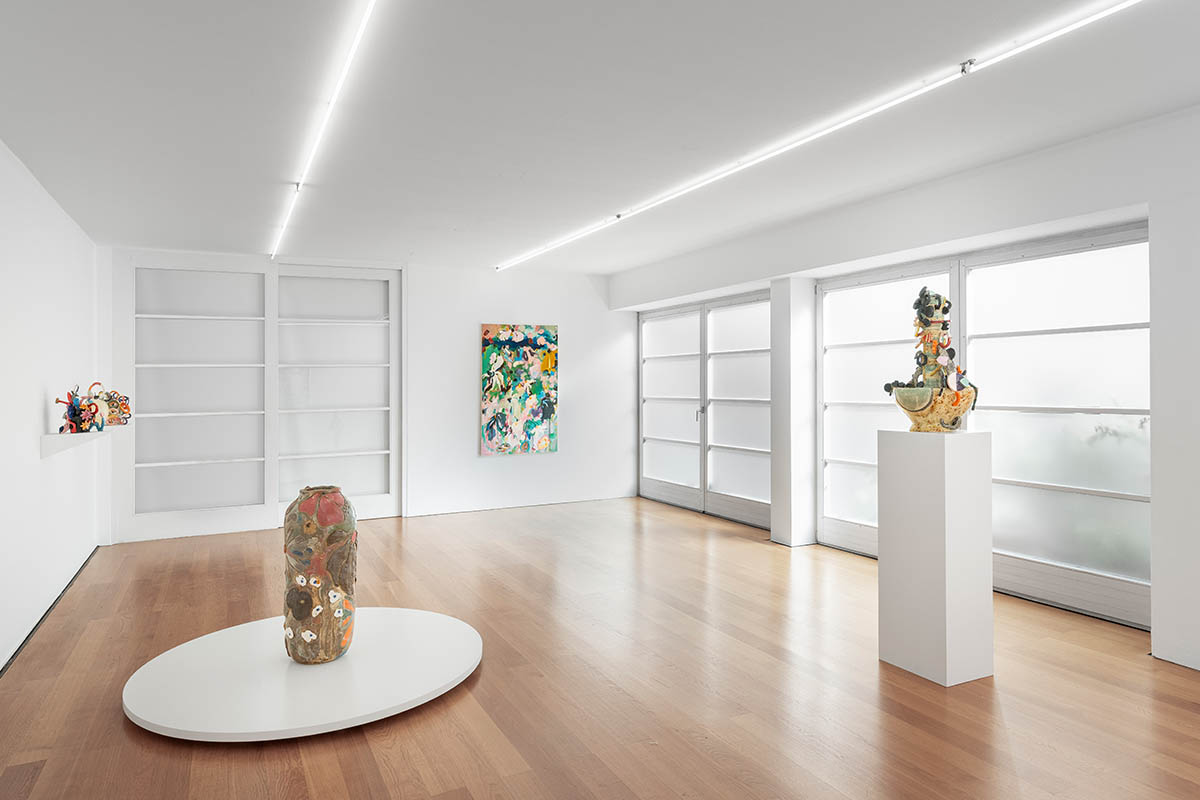 exhibition view. Milena Muzquiz: Make or Break. Galerie Rüdiger Schöttle in collaboration with Travesía Cuatro with Photo: Dirk Tacke. Courtesy of the galleries and the artist.